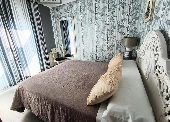 Apartment Atico Con Gran Terraza Y Vistas En *