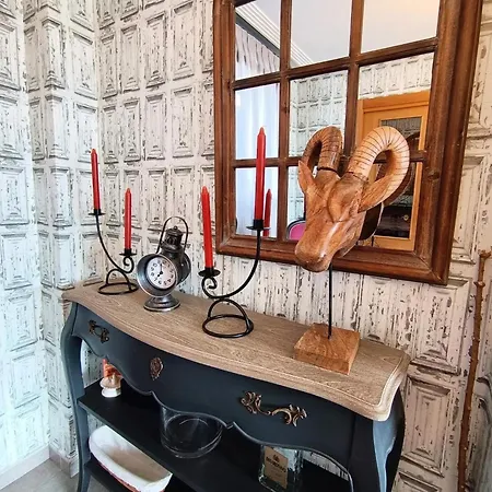 Atico Con Gran Terraza Y Vistas En * Cudon